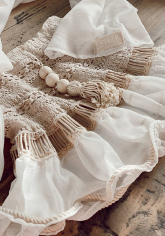 חצאית בוהו קרושה