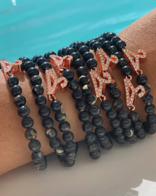 צמיד חרוז אבן חן- שחור