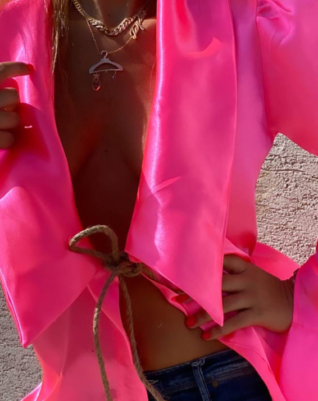 חולצת שייני שיק -ורוד