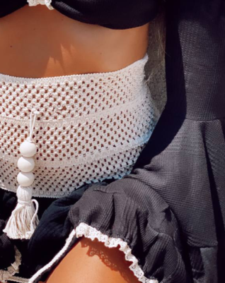 קלואי שחור- חצאית קרושה