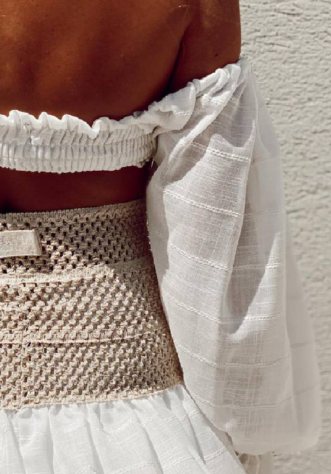 טיילור לוק לבן- טופ