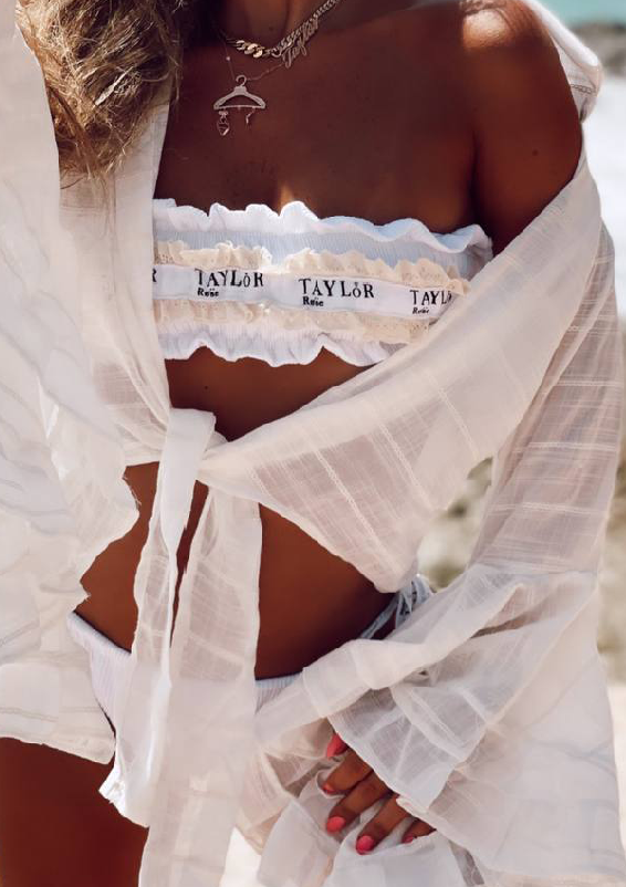 טיילור וינטאז לבן עליונית3
