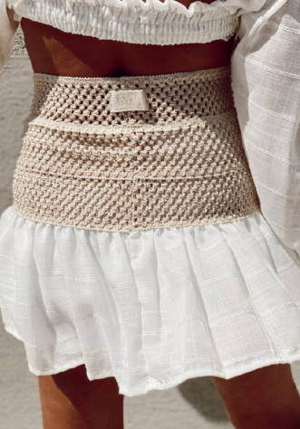 טיילור לוק לבן- חצאית