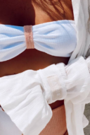 חולצת עליונית- לבנה