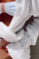 חולצת עליונית- לבנה