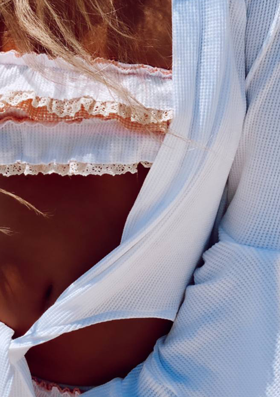 עליונית מלמלתית וופל וינטאז לבנה 4