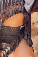 ביץ' וואר פרנז משי שחור- פראו