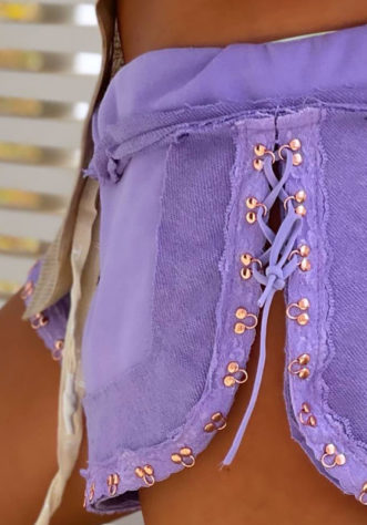 שורט קרסים- סגול לילך