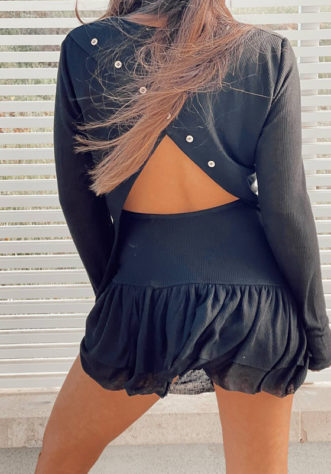 חצאית שחורה