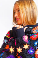 סריג קלוע שחור