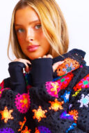 סריג קלוע שחור