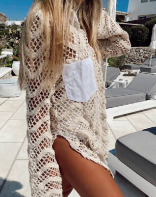 חולצת קרושה צווארון לבן