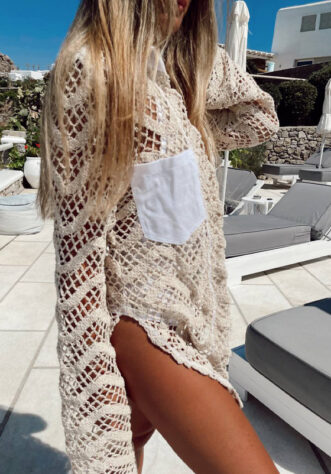 חולצת קרושה צווארון לבן