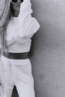 גופיה וקפוצון לבן